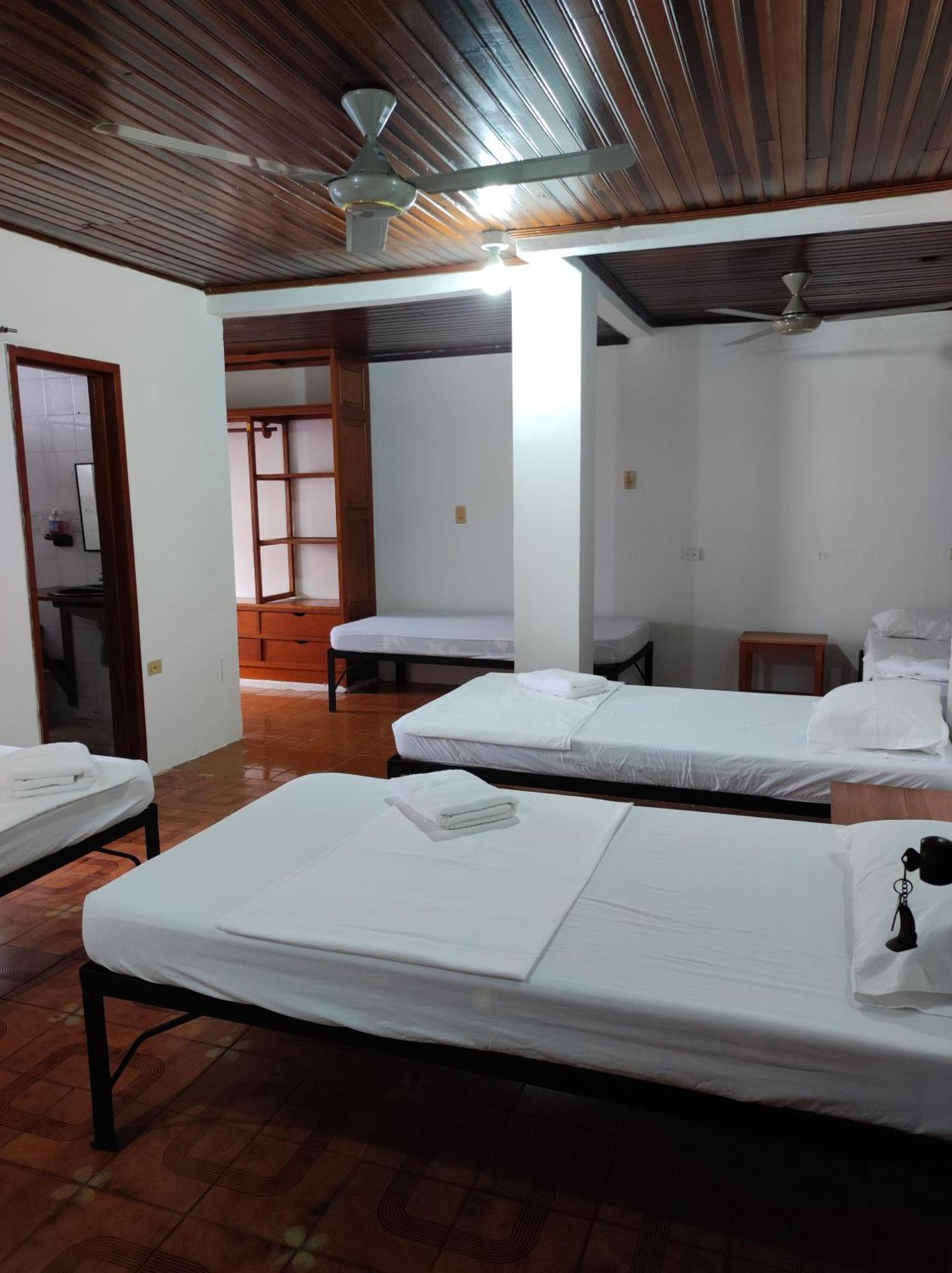 Leticias Guest House Zewnętrze zdjęcie